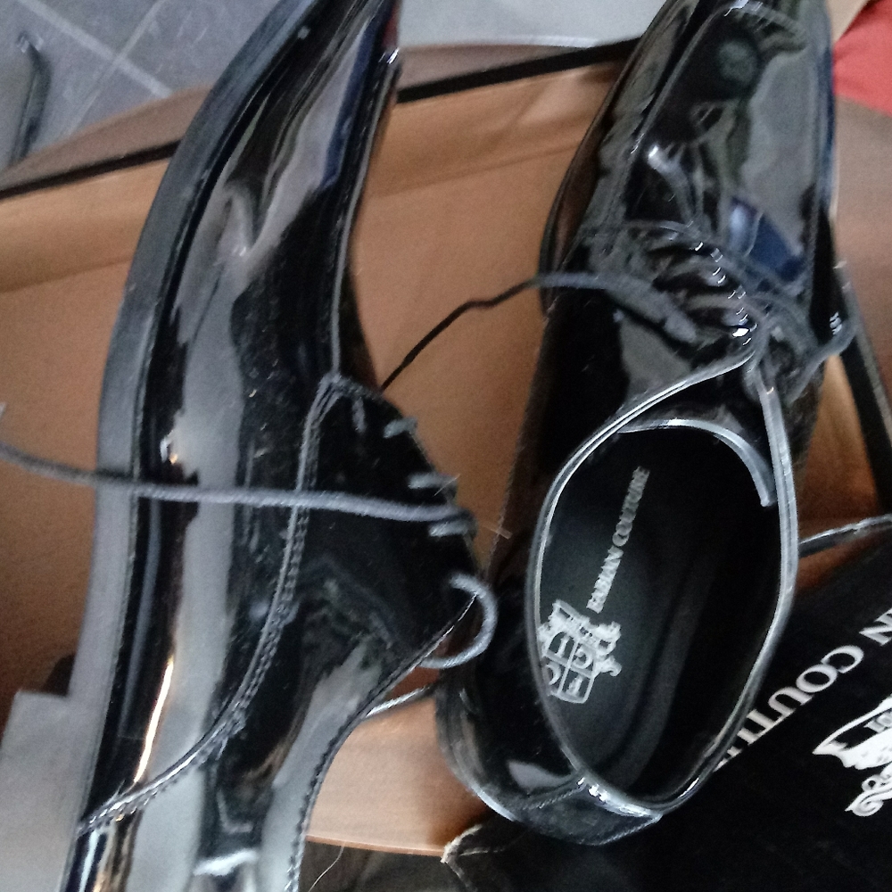 Shoes - Picture 3 of 5
